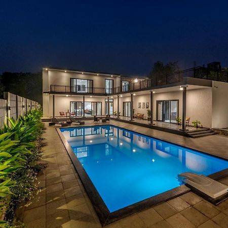 Saffronstays Mayfair Gardens 4 Bedroom Petfriendly Pool Villa 阿里巴格 外观 照片
