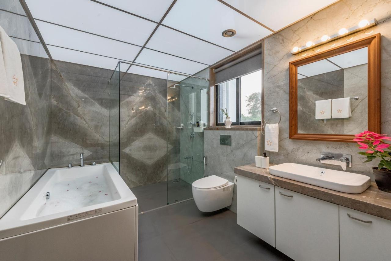 Saffronstays Mayfair Gardens 4 Bedroom Petfriendly Pool Villa 阿里巴格 外观 照片