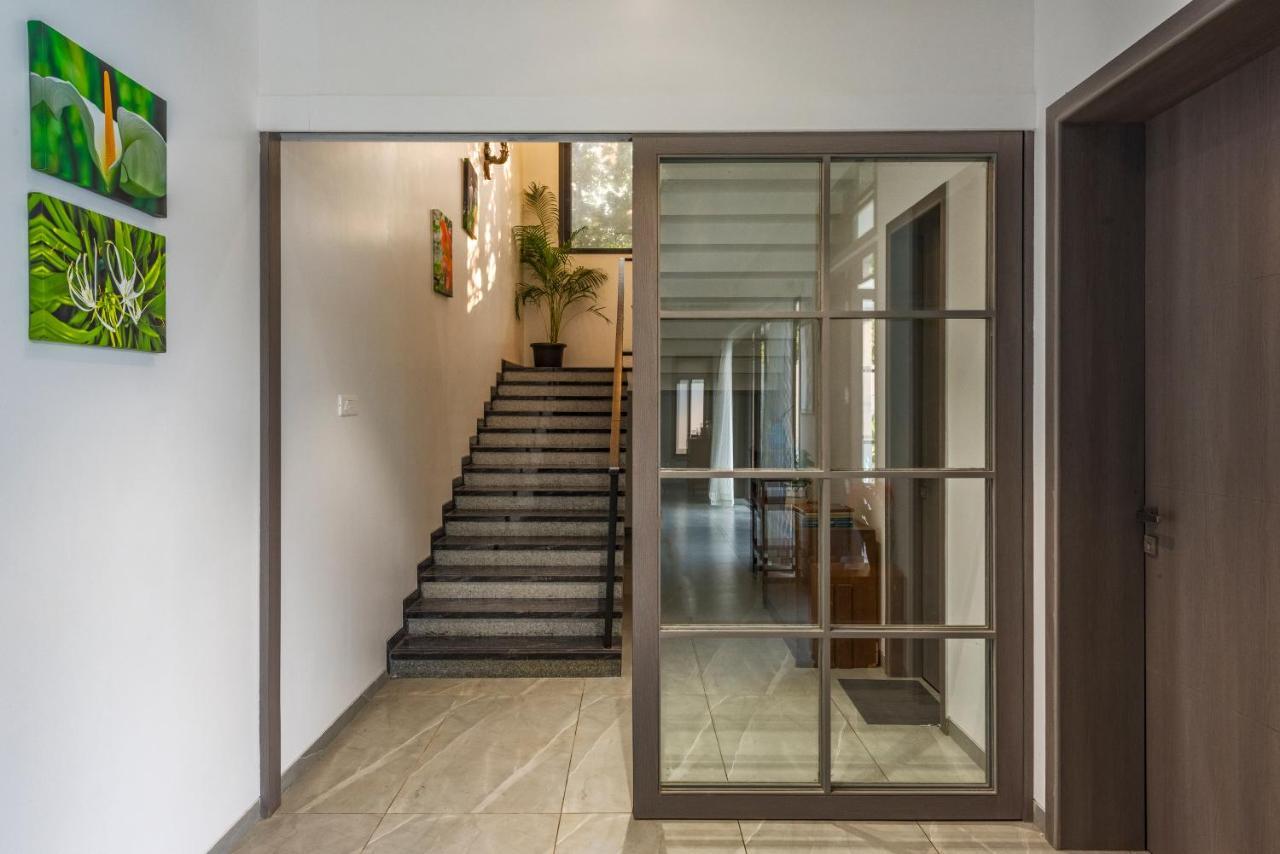 Saffronstays Mayfair Gardens 4 Bedroom Petfriendly Pool Villa 阿里巴格 外观 照片